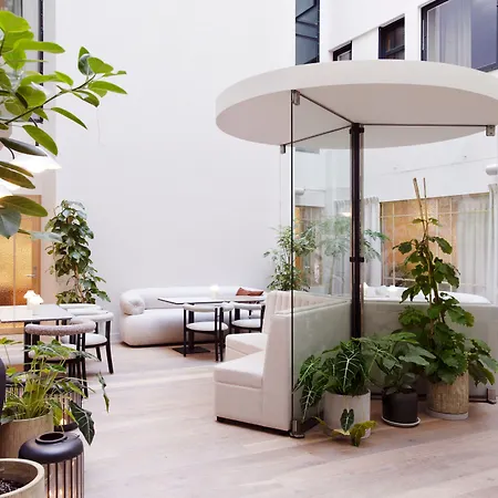 Revier Aparthotel 4*